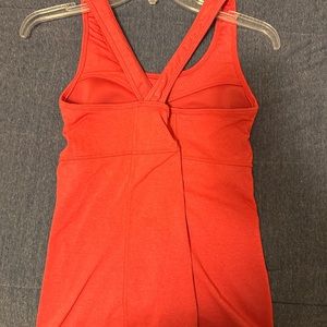 Athletes workout top